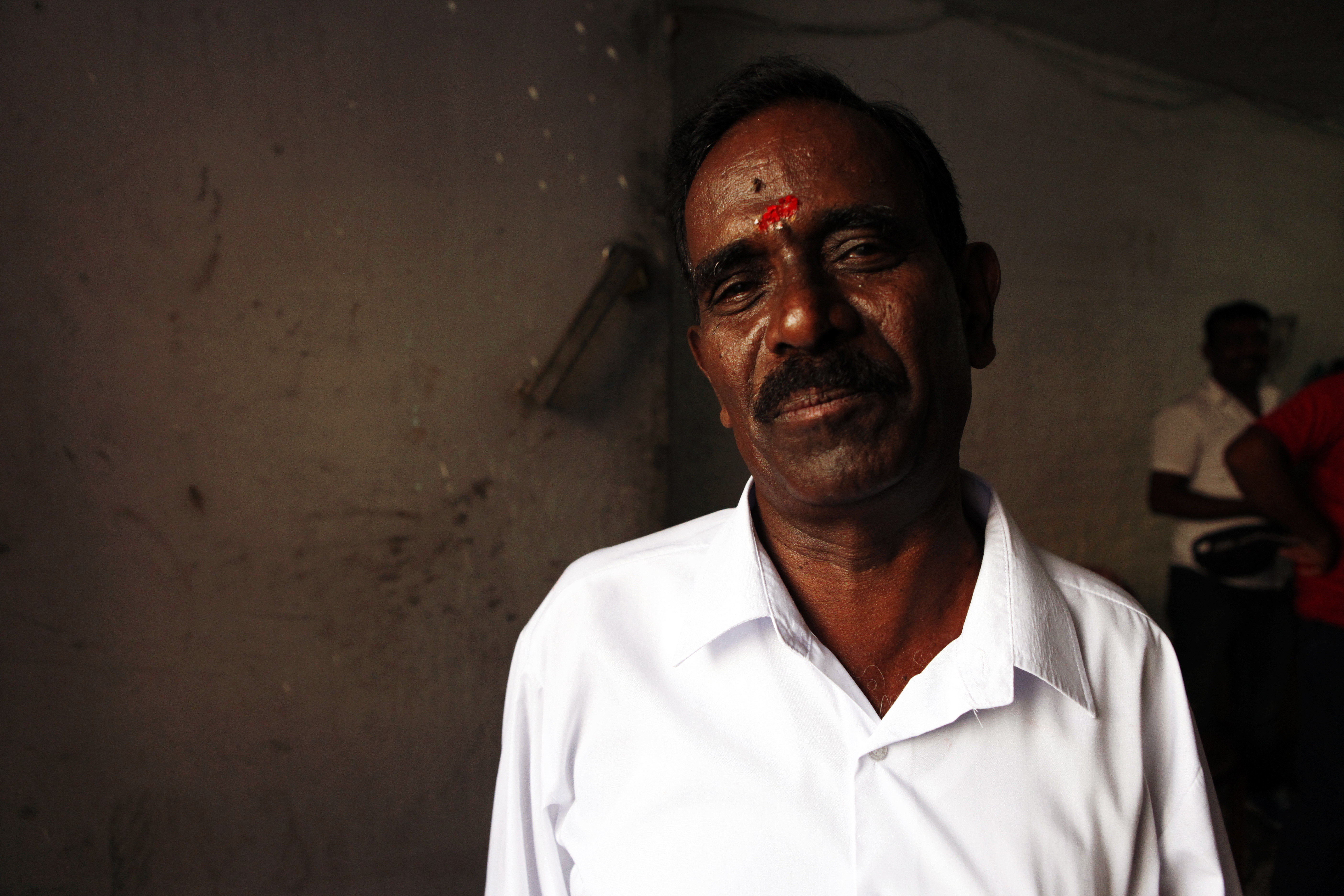 November 1, 2015 Dora, Beirut, Lebanon After living in Lebanon for 35 years, Suamunadem Suprimaniam will finally be returning home to his native India this year. Suamunadem, or Sami as he's known locally, came to Lebanon to work in a textiles company. Textiles are major industry both in Bourj Hammoud, where Sami's work is located, and the Indian sate of Tamil Nadu, where Sami is from. When asked how he felt about leaving Lebanon after so many years, he beamed with joy and replied, "Khalas," ("enough").